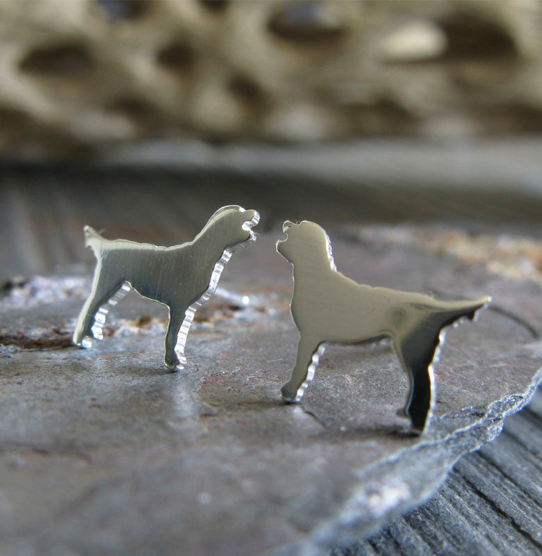 Dog top stud earrings