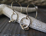 Minimalist mixed metal interlocking ring dangle earrings
