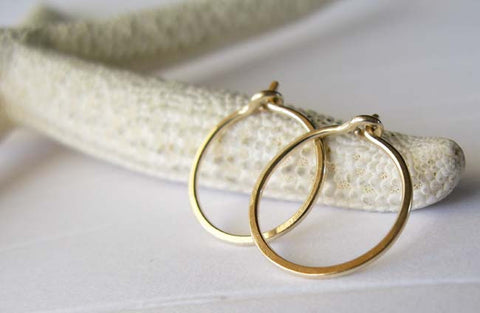 Thin sleeper earrings store